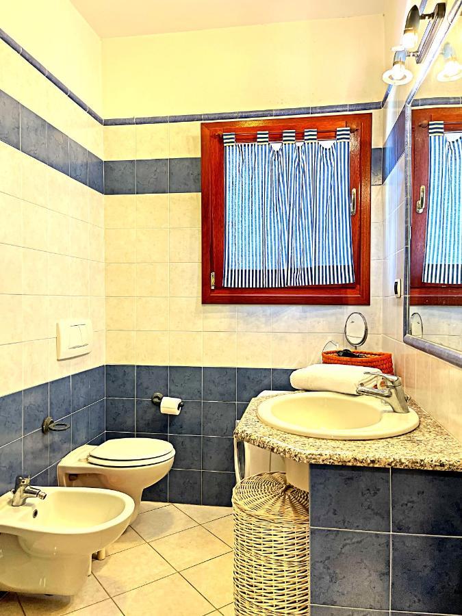 Casa Quasimodo, Con Patio E Giardino Privato Apartment Olbia Ngoại thất bức ảnh
